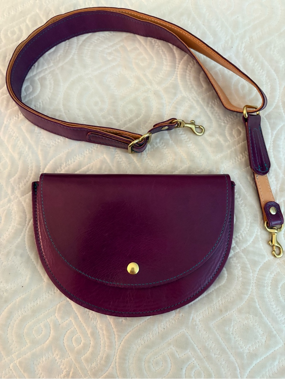 AWLSnap full grain Leather crossbody - Eloise style